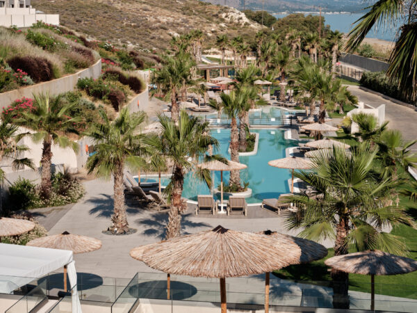 Oros Luxury Beach Resort - Kids O’ Clock